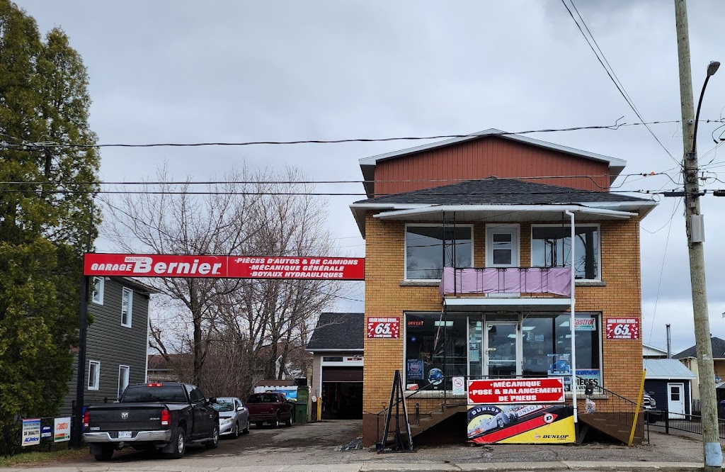 Bernier Maurice | 3644 Rue de Champlain, Jonquière, QC G7X 1M9, Canada | Phone: (418) 547-9354
