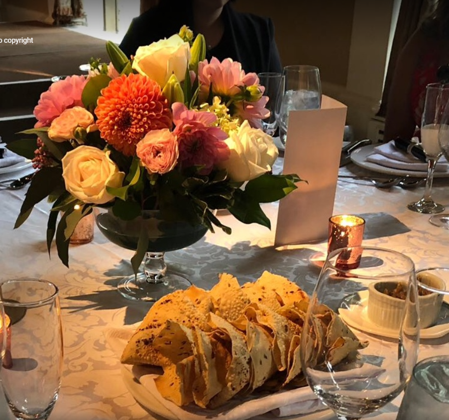 Lucky Star Gift & Flowers | 1648 St Clair Ave W, Toronto, ON M6H 1H8, Canada | Phone: (416) 653-6140