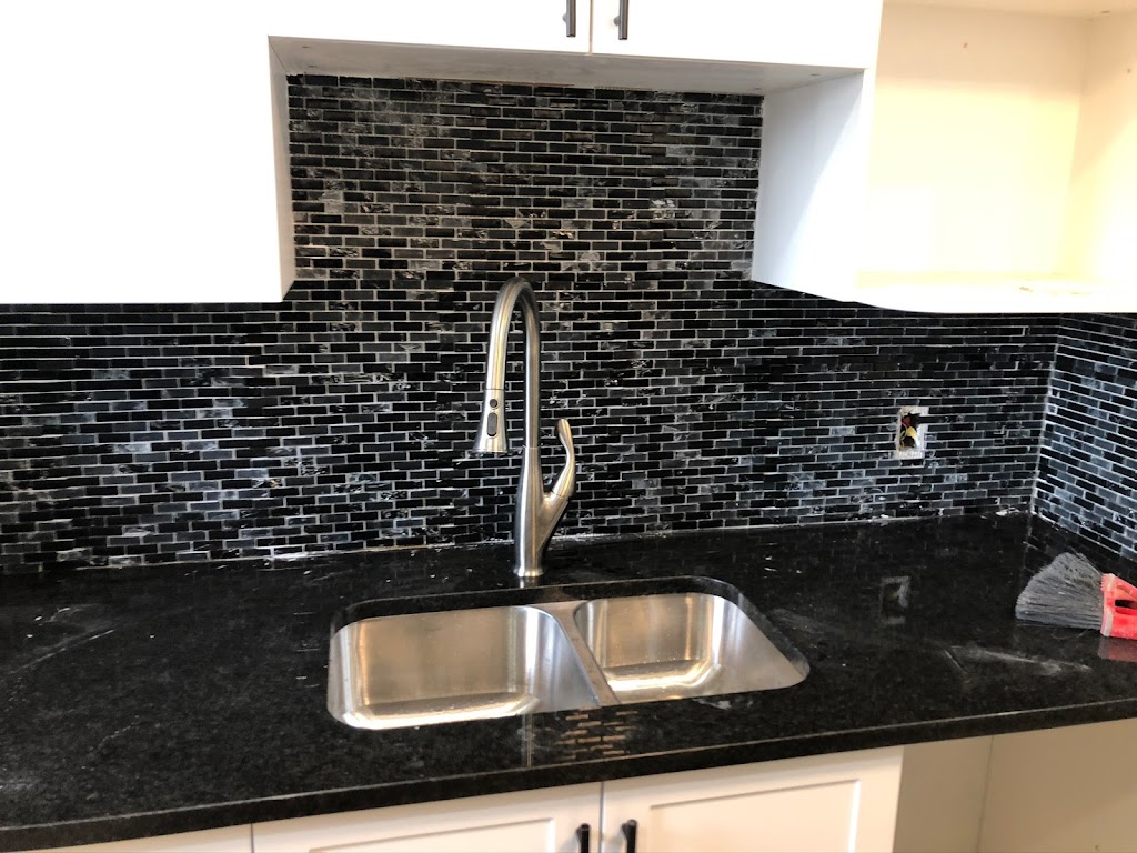 Brothers United Renovation | 253 Cresthaven Dr, Nepean, ON K2G 6X1, Canada | Phone: (613) 612-8890