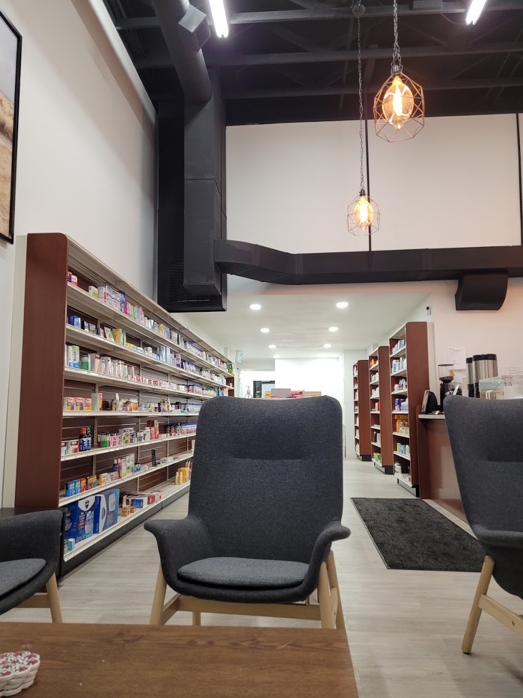 eRx Pharmacy and Cafe e-Rx | 1715 10 Ave SW, Calgary, AB T3C 0K1, Canada | Phone: (403) 460-7766