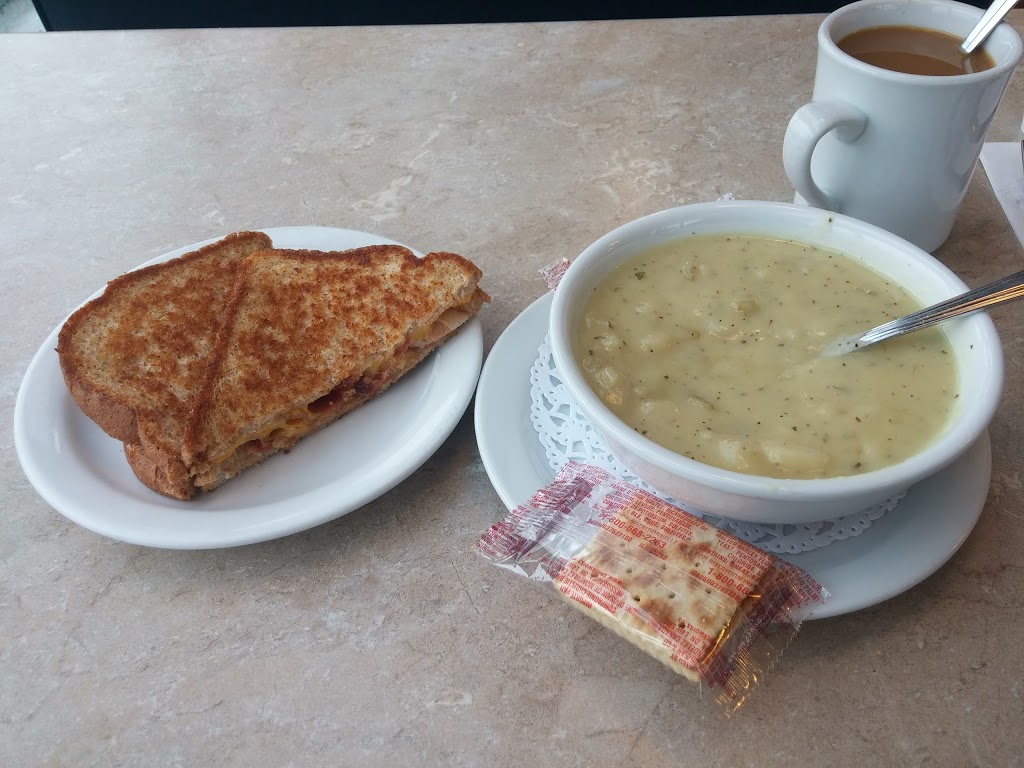 Windmill Restaurant | 2238 Mountainside Dr, Burlington, ON L7P 1B5, Canada | Phone: (905) 336-3954