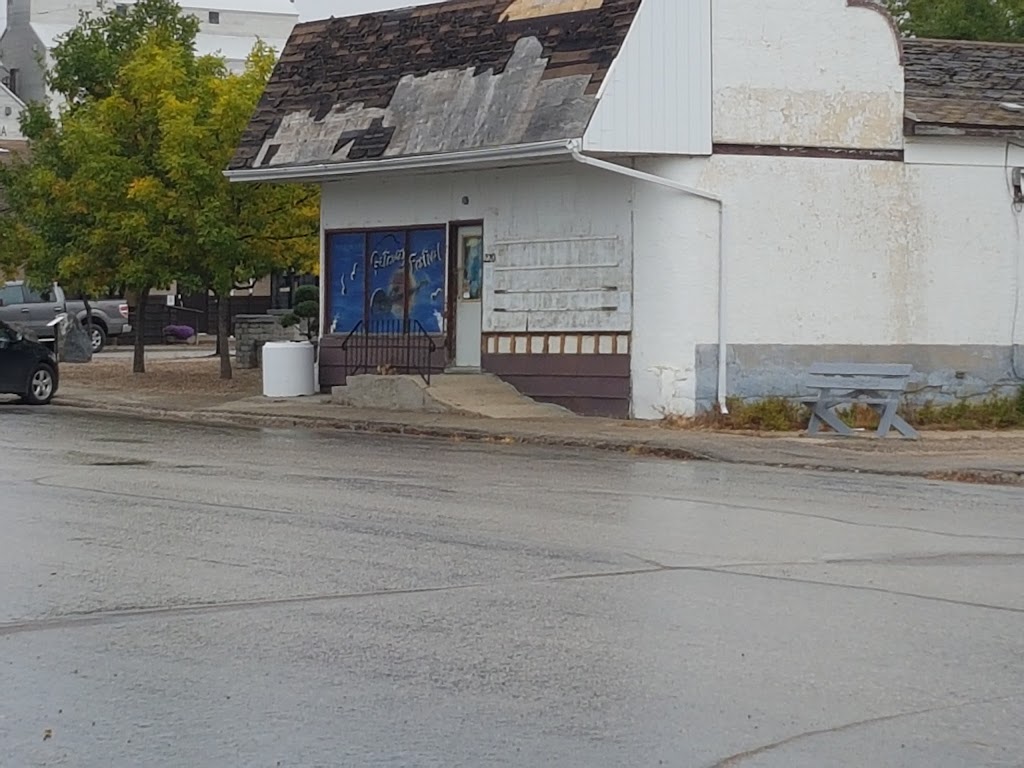 Big Muddy Inn | 170 Main St, Bengough, SK S0C 0K0, Canada | Phone: (306) 268-2175