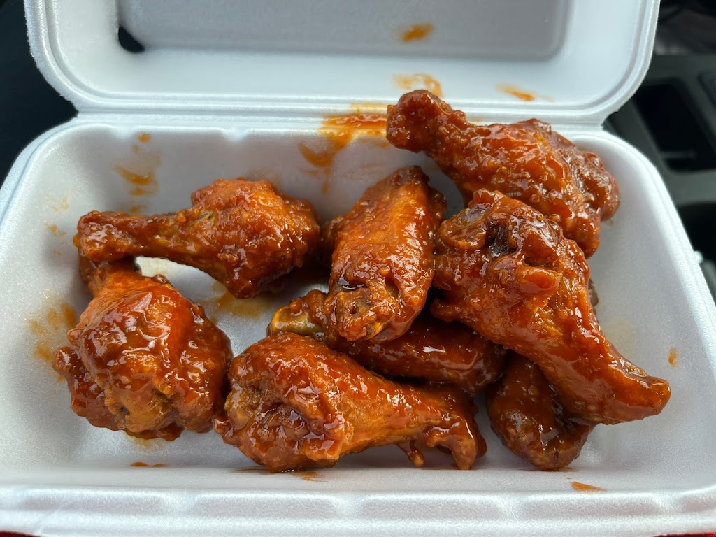 The Wing Spot - Alliston | 202 Victoria St E, Alliston, ON L9R 1X1, Canada | Phone: (705) 434-9565