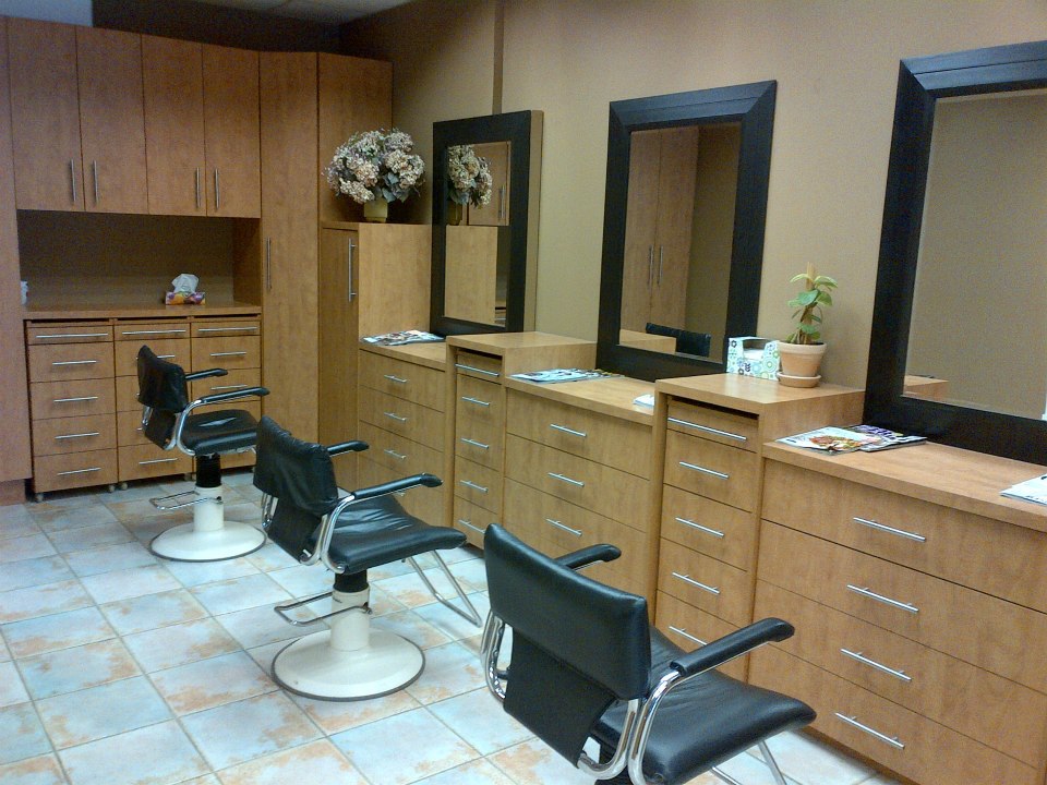 Salon Aldo | 443 The Queensway S, Keswick, ON L4P 3J4, Canada | Phone: (905) 476-7199