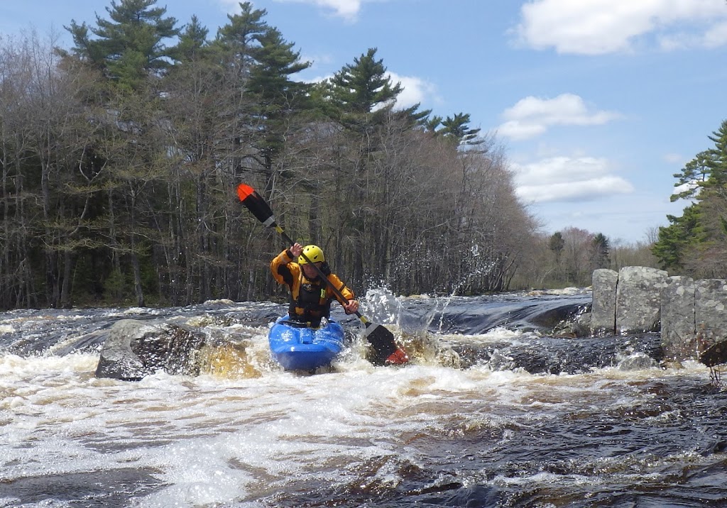 Lunenburg Paddling Adventours and Rentals | Highway 332, 250 yards north of Sawpit Park, Lunenburg, NS B0J 2C0, Canada | Phone: (902) 298-8191