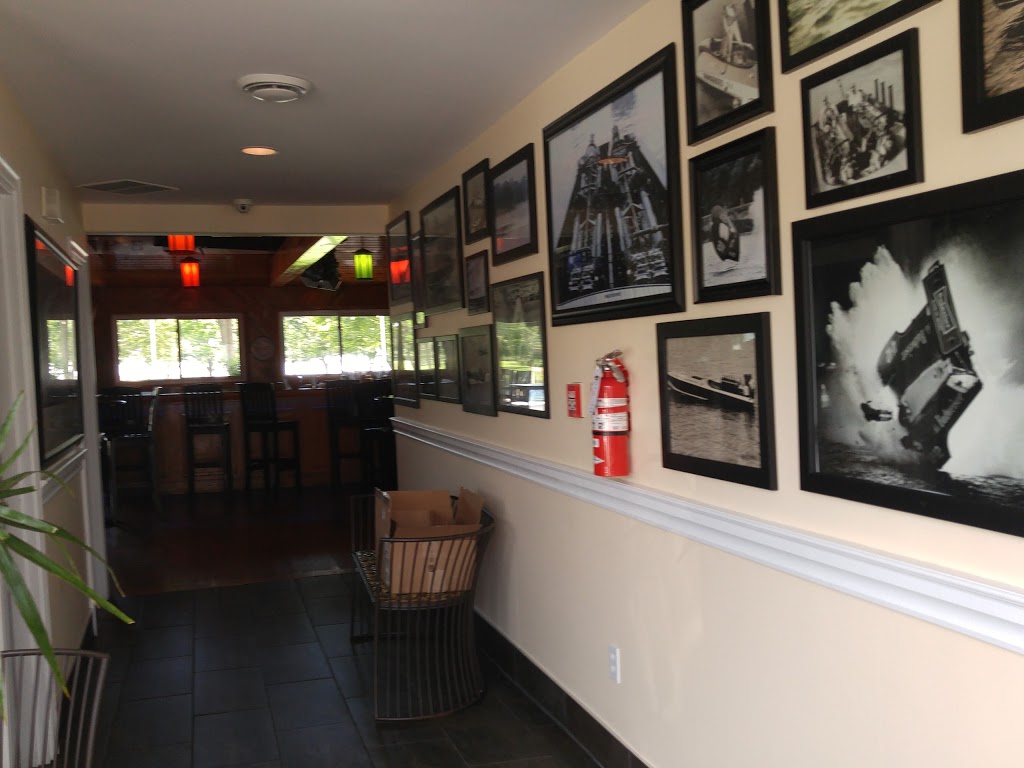 Bogeys Inn & Suites | 2845 St Clair Pkwy, Sombra, ON N0P 2H0, Canada | Phone: (519) 867-3999