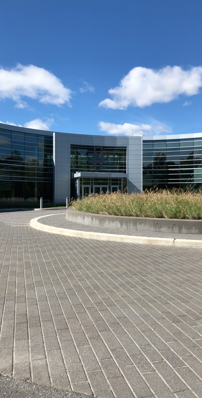 Agropur coopérative | 4600 Rue Armand-Frappier, Saint-Hubert, QC J3Z 1G5, Canada | Phone: (450) 878-2333