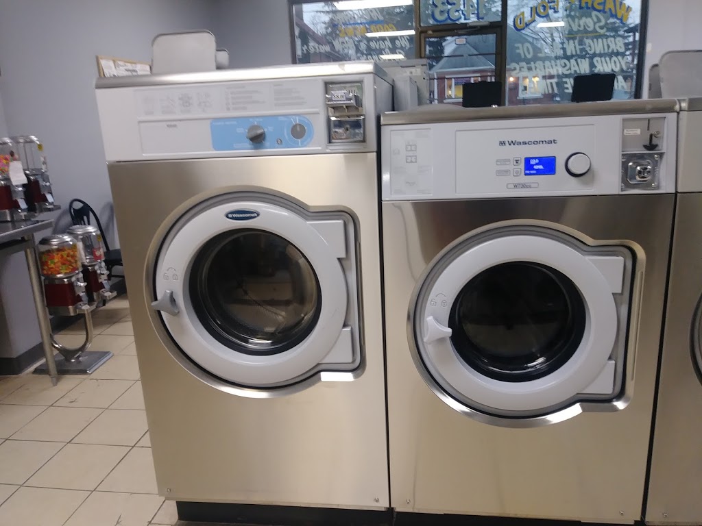 King Coin Laundry & Laundromat Cambridge Preston | 1453 King St E, Cambridge, ON N3H 3R3, Canada | Phone: (519) 650-5112