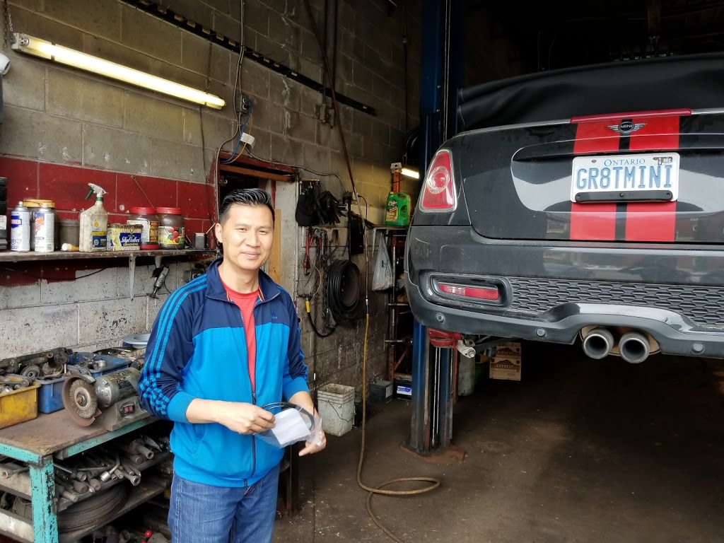 Ahon Auto Parts | 2405 St Clair Ave W, Toronto, ON M6N 1K9, Canada | Phone: (416) 604-1377
