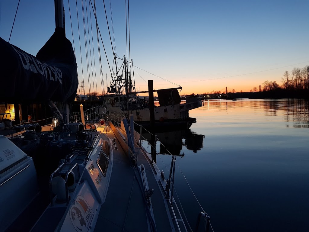 Shelter Island Marina & Boatyard | 6911 Graybar Rd, Richmond, BC V6W 1H3, Canada | Phone: (604) 270-6272