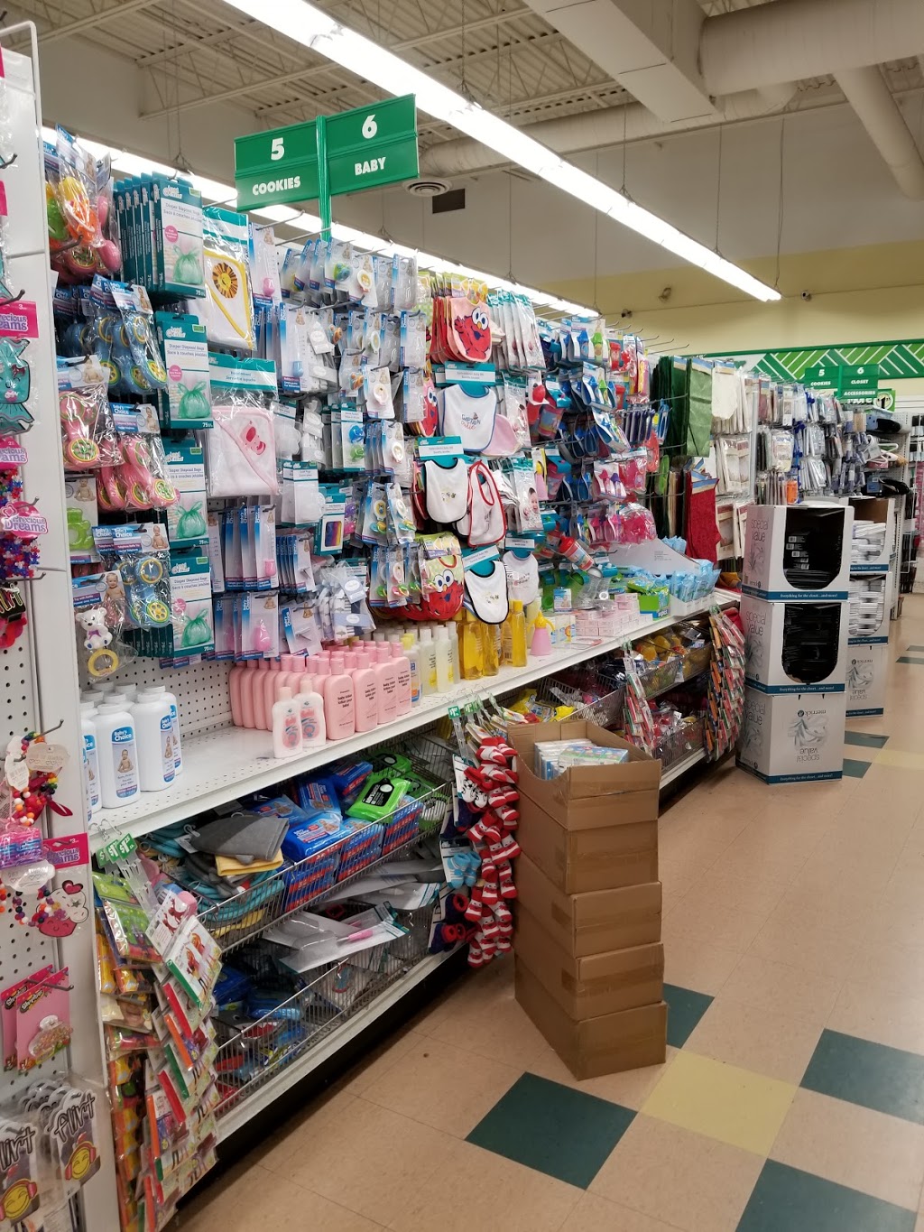 Dollar Tree | 1925 Dundas St D0003, London, ON N5V 1P7, Canada | Phone: (519) 455-0888