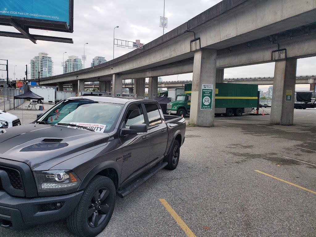 Parking Indigo Vancouver Lot 038 - Rogers Arena East Lot | 80 Expo Blvd, Vancouver, BC V6B 6N6, Canada | Phone: (604) 669-7275