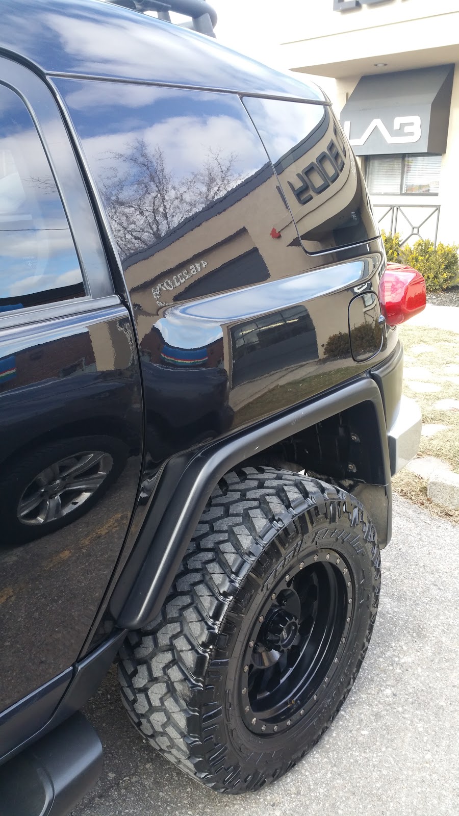 Luxury Auto Body & Collision | 26Chauncey Ave, Toronto, ON M8Z 2Z4, Canada | Phone: (416) 233-0768