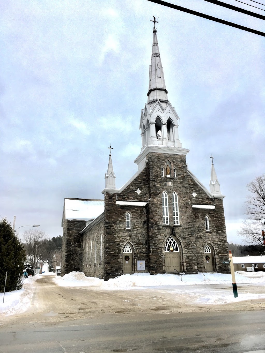 Église Cheneville | 85 Rue Principale, Chénéville, QC J0V 1E0, Canada | Phone: (819) 428-3300