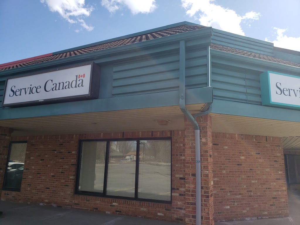 Service Canada Centre | 6080 McLeod Rd, Niagara Falls, ON L2G 7T4, Canada | Phone: (800) 622-6232