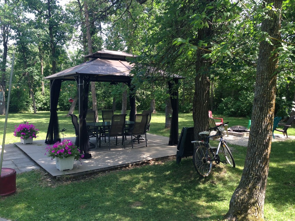 Run On Inn | 162 Gimli Rd, Matlock, MB R0C 2B0, Canada | Phone: (204) 955-2693