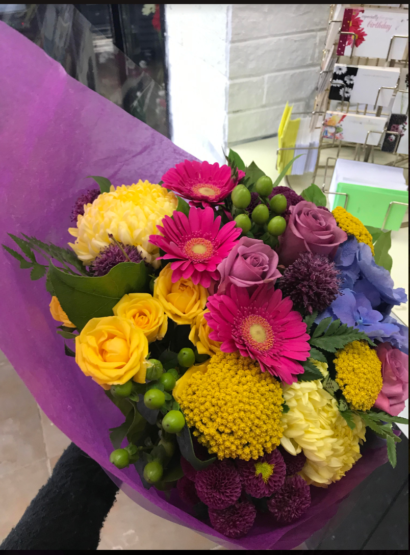 The Tree House Flower Shoppe | 3805 10 Ave SW, Calgary, AB T3C 0K8, Canada | Phone: (403) 282-9134