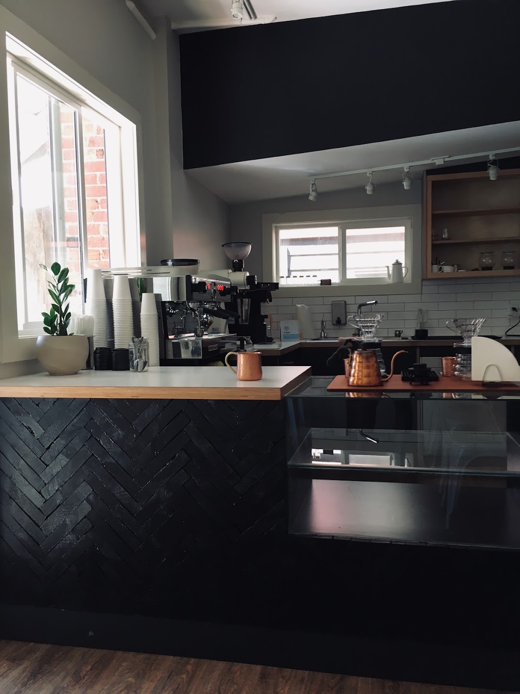 Hide + Seek Coffee Fairfield | 1839 Fairfield Rd, Victoria, BC V8S 1G9, Canada | Phone: (778) 265-0642