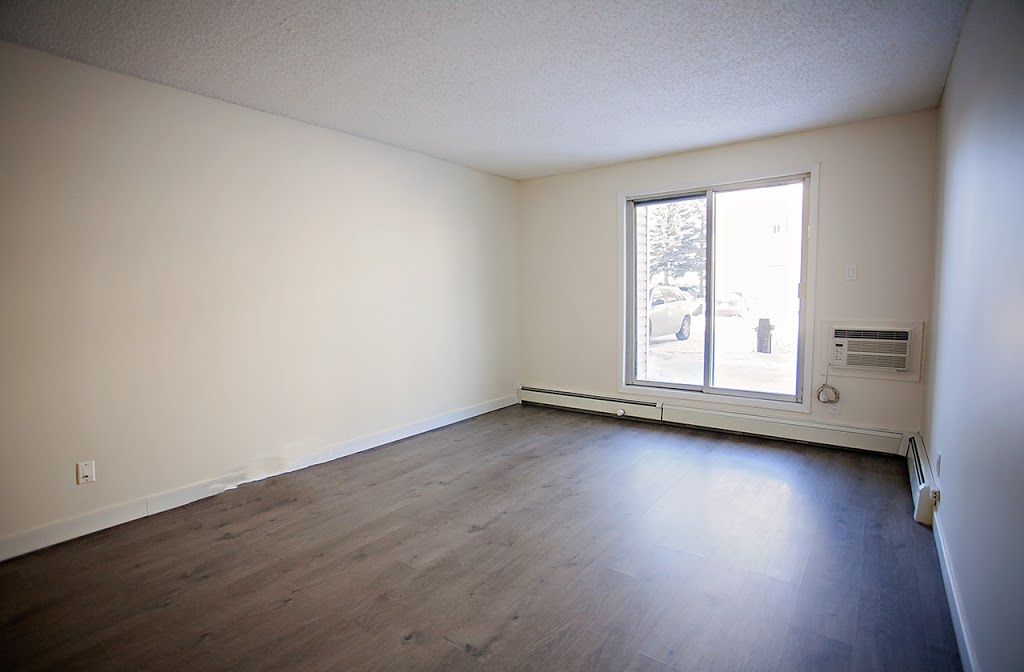 Stonebridge Apartments | 110 Reid Rd, Saskatoon, SK S7N 2W6, Canada | Phone: (306) 683-2440