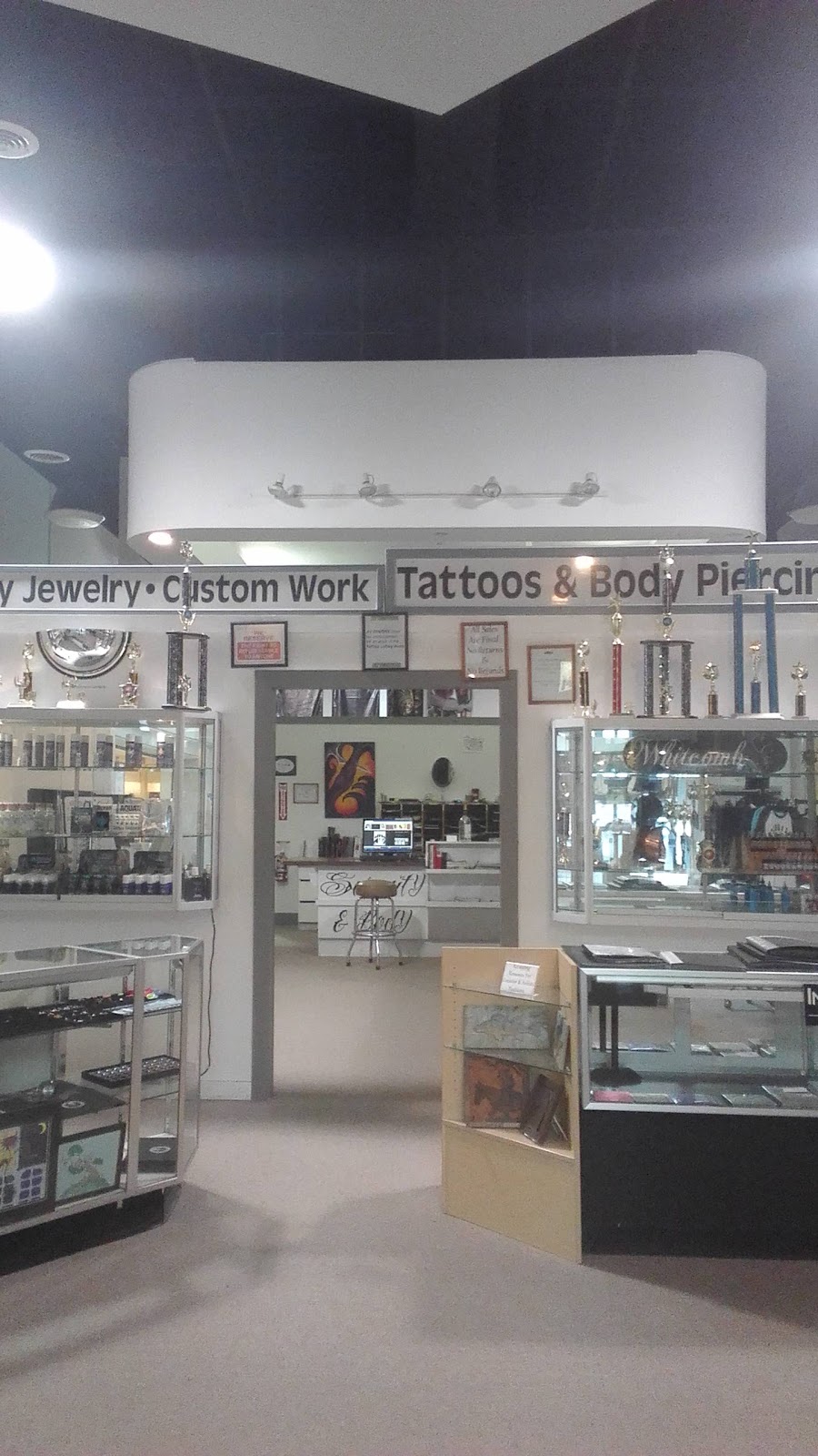 Sarenity Tattoo | 4350 24th Ave Suite 234, Fort Gratiot Twp, MI 48059, USA | Phone: (810) 385-2222