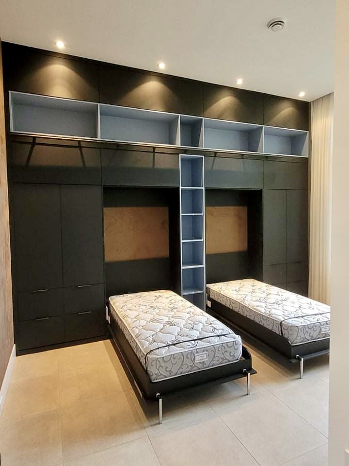 iMural Laval Lit escamotable | 1950 Boul. le Corbusier, Laval, QC H7S 2K1, Canada | Phone: (450) 505-6120