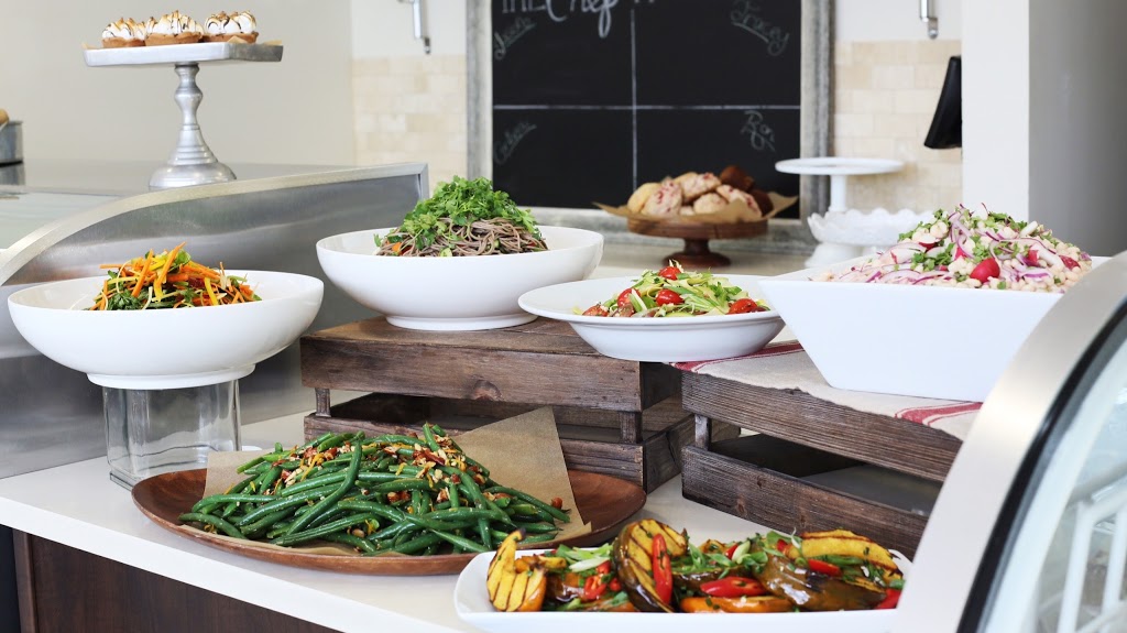 Epicuria Food Shop and Catering | 357 St Laurent Blvd, Ottawa, ON K1K 2Z7, Canada | Phone: (613) 745-7356