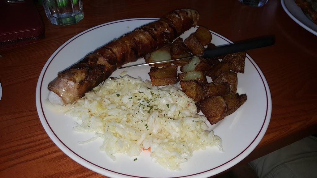 Veslo Grand Bend Restaurant and Motel | 8788 Lakeshore Rd, Thedford, ON N0M 2N0, Canada | Phone: (519) 243-9779