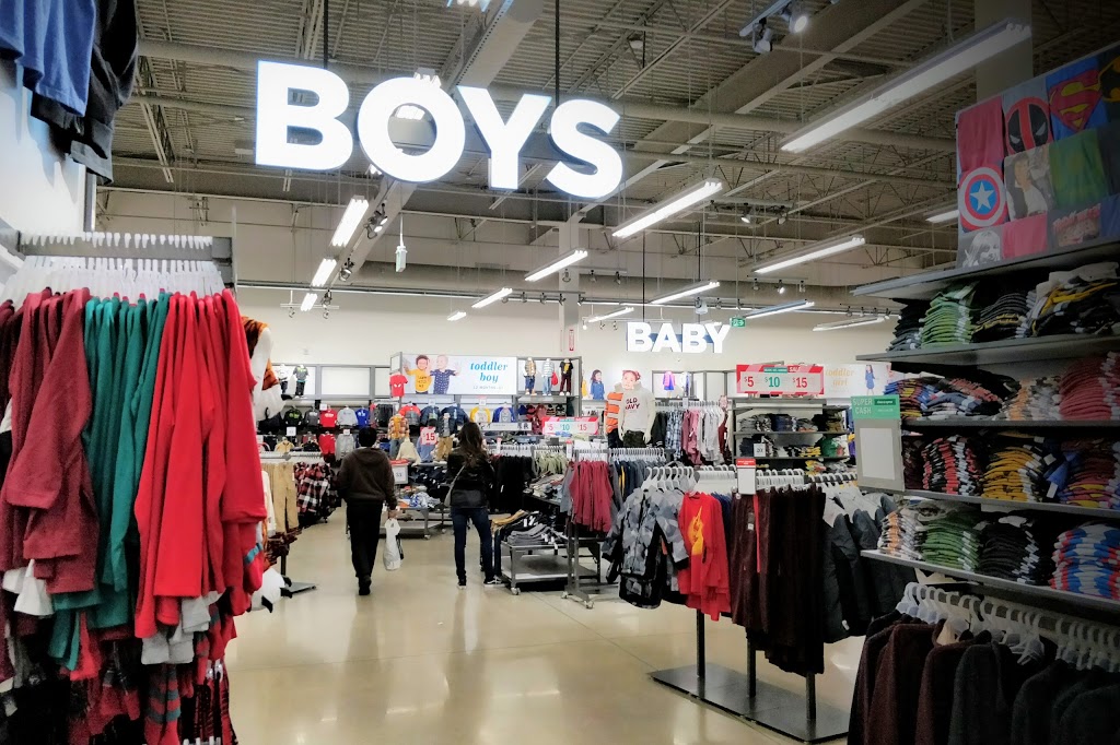 Old Navy Outlet | ANCHOR K, 5000 Canoe Pass Way, Tsawwassen, BC V4M 0B3, Canada | Phone: (604) 948-0413