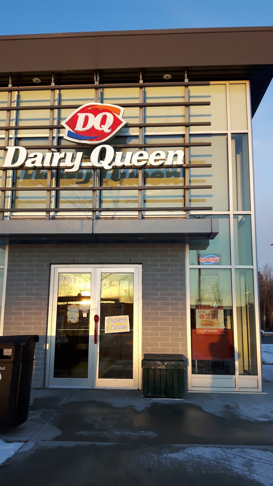 Dairy Queen (Treat) | 1355 Boulevard Michèle-Bohec #101, Blainville, QC J7C 0M4, Canada | Phone: (450) 419-6777