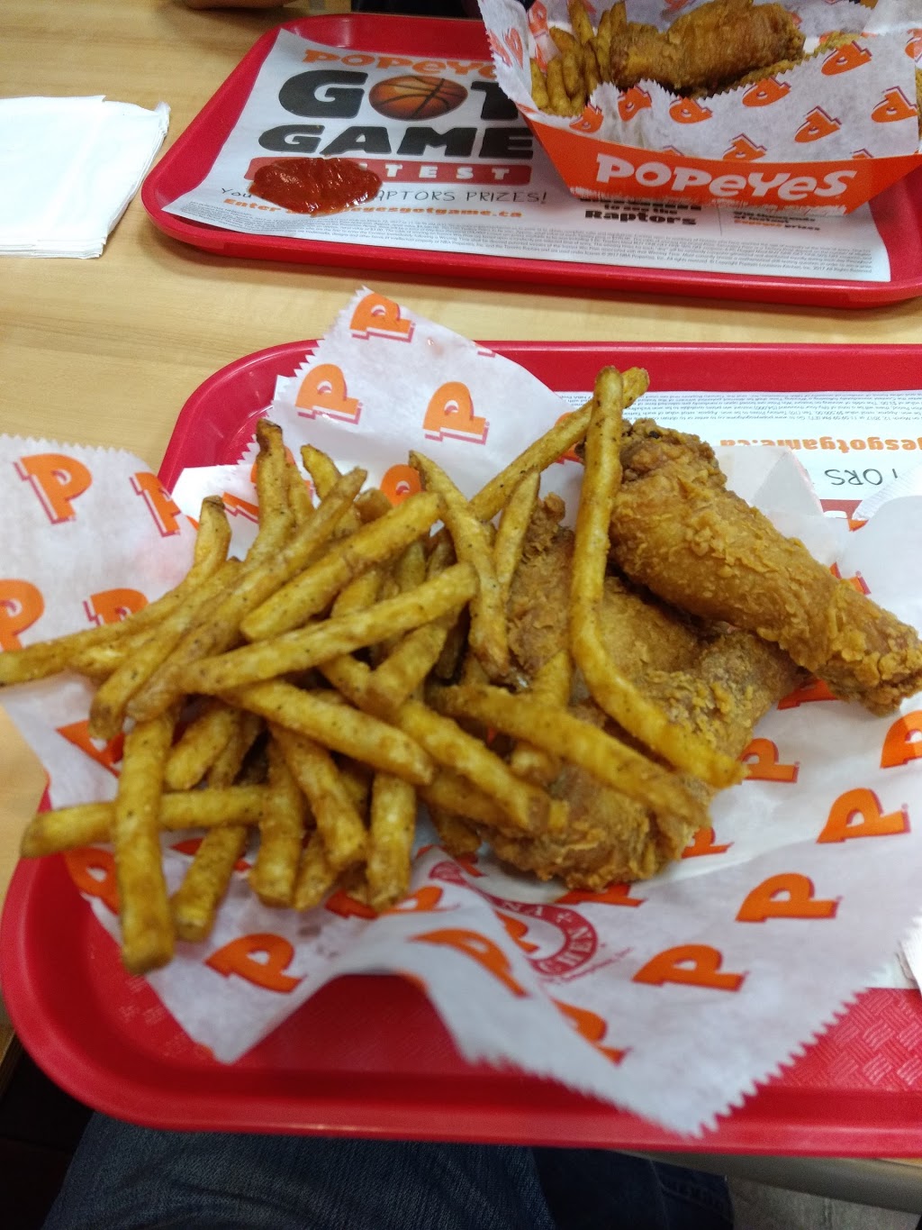Popeyes Louisiana Kitchen | 1365 Wilson Rd N, Oshawa, ON L1K 2B8, Canada | Phone: (905) 245-0680