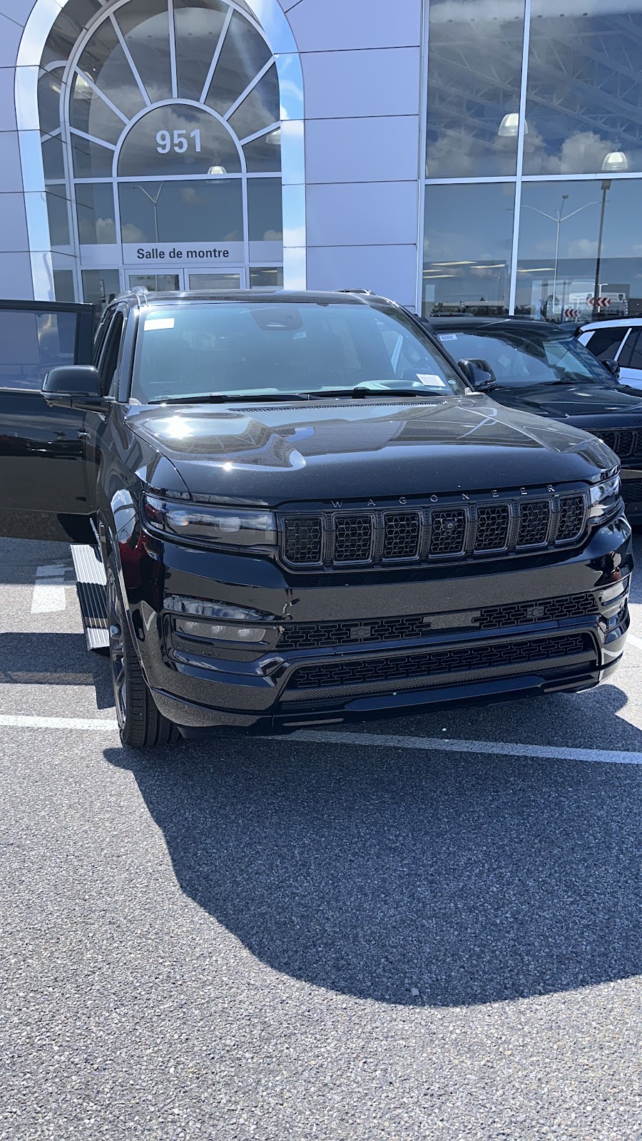 Kodisos Luxury Rentals | 184 Shuttleworth Dr., Ottawa, ON K1T 0S8, Canada | Phone: (613) 291-1266