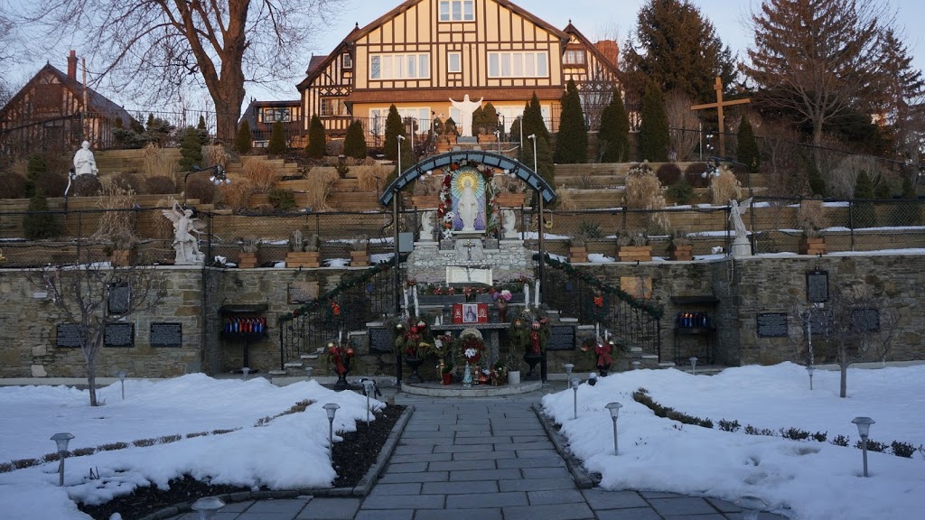Marian Shrine of Gratitude | 3100 Weston Rd, North York, ON M9M 2S7, Canada | Phone: (416) 654-9810