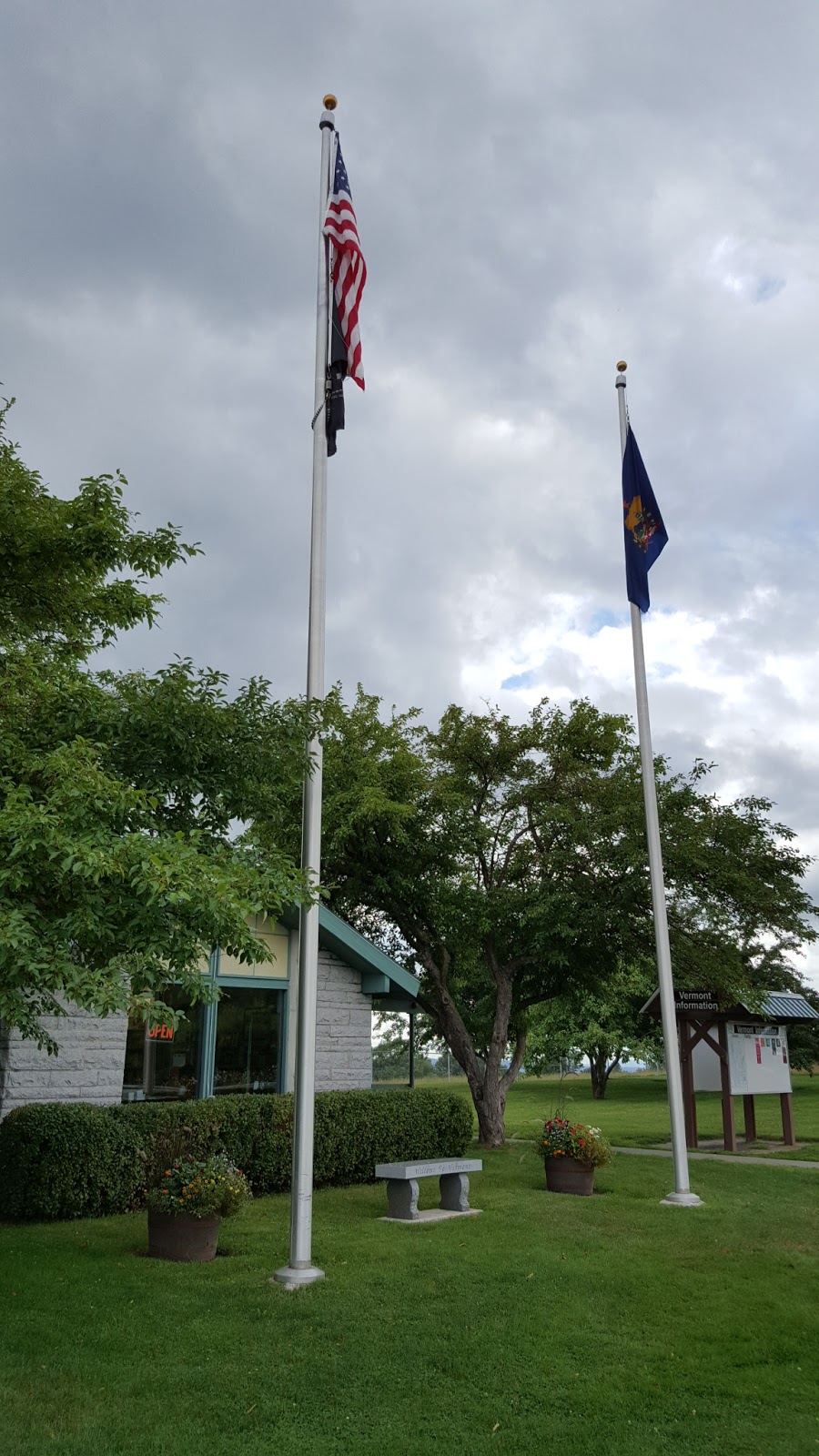 Derby Line Welcome Center | I-91, Derby Line, VT 05830, USA | Phone: (802) 873-3311