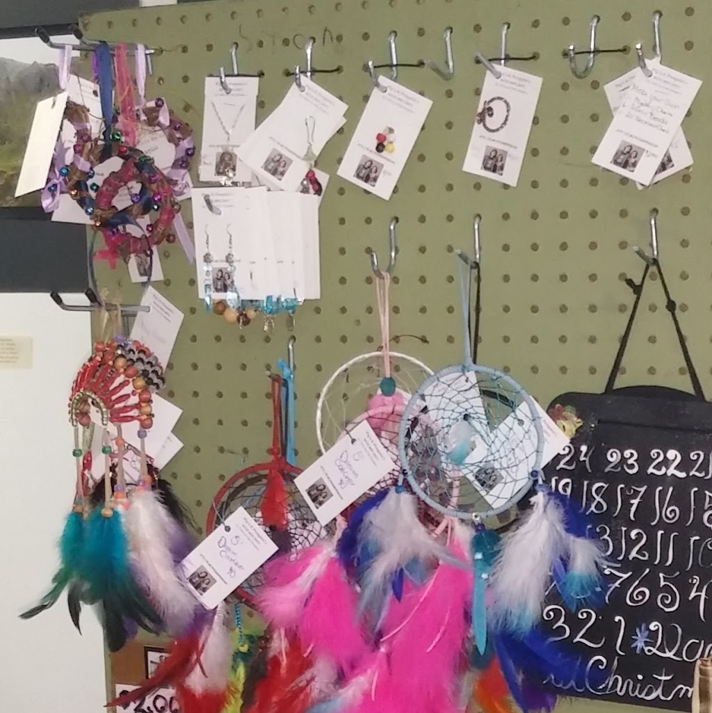 Pigs and Penguins | 14 Appel St, London, ON N5Y 1P9, Canada