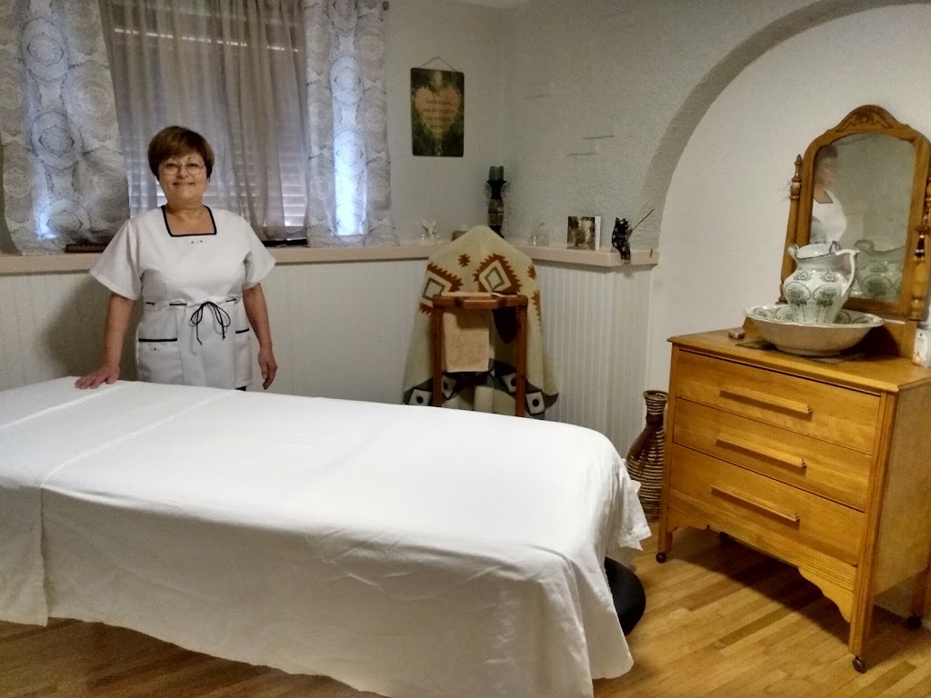 Dharma Réflexologie | 1556 Rue Campbell, Chambly, QC J3L 3C9, Canada | Phone: (514) 462-5225