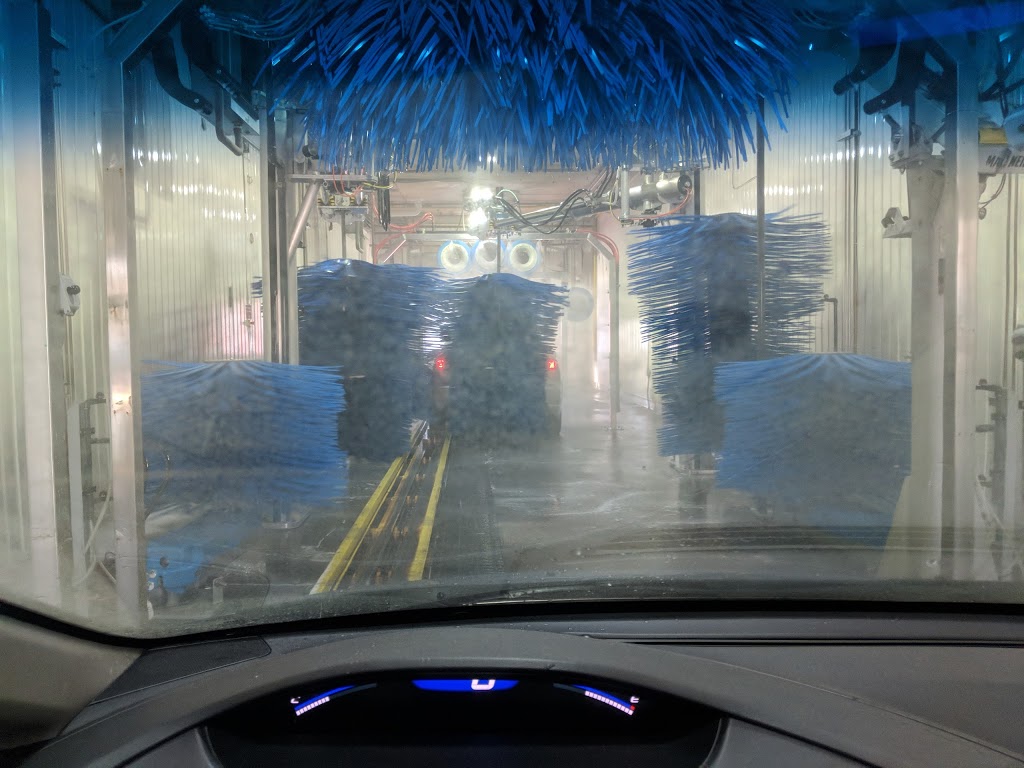 Petro-Canada & Car Wash | 20 Ellesmere Rd, Scarborough, ON M1R 4C1, Canada | Phone: (416) 445-3421