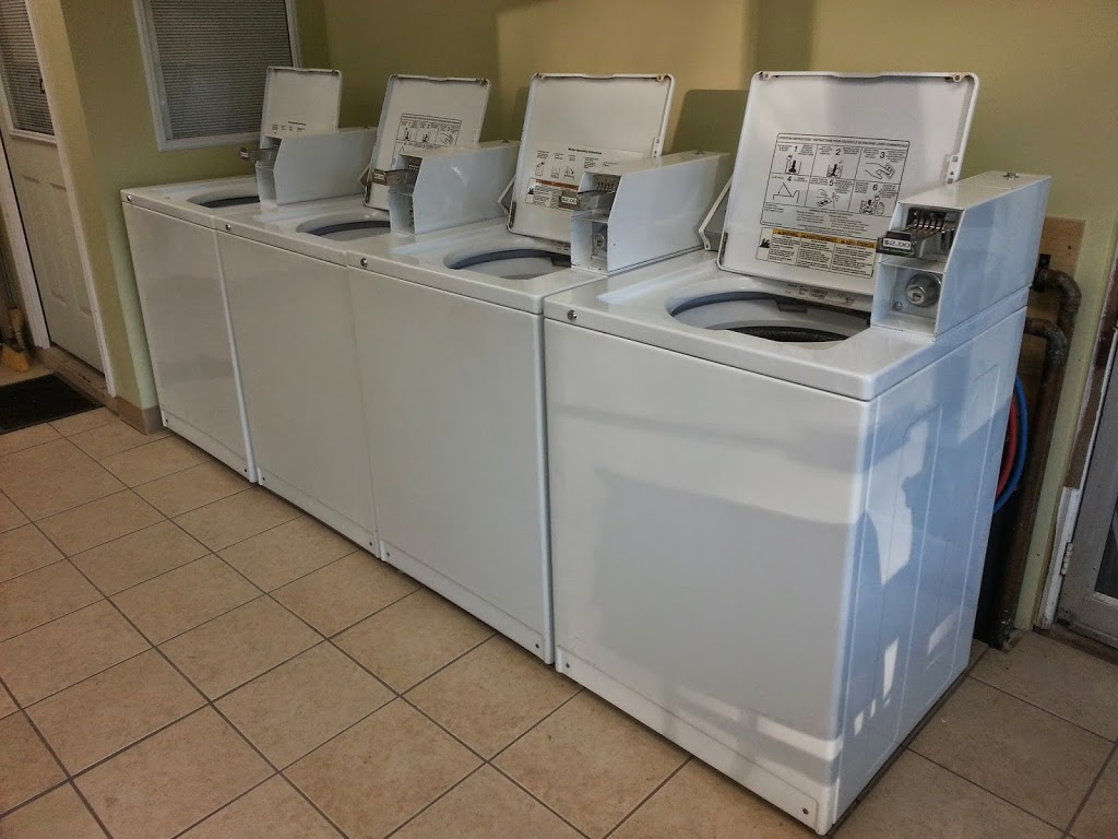 Acton Laundromat | 22 Mill St E #2, Acton, ON L7J 1G9, Canada | Phone: (519) 341-6124