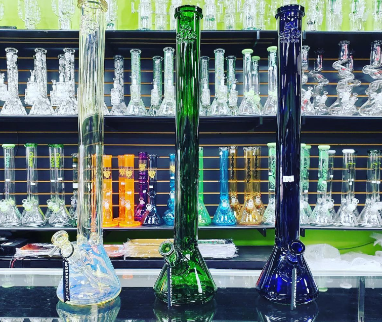 Hypnotic 420 Bong & Vape | 12721 50 St NW, Edmonton, AB T5A 4L8, Canada | Phone: (780) 406-6614