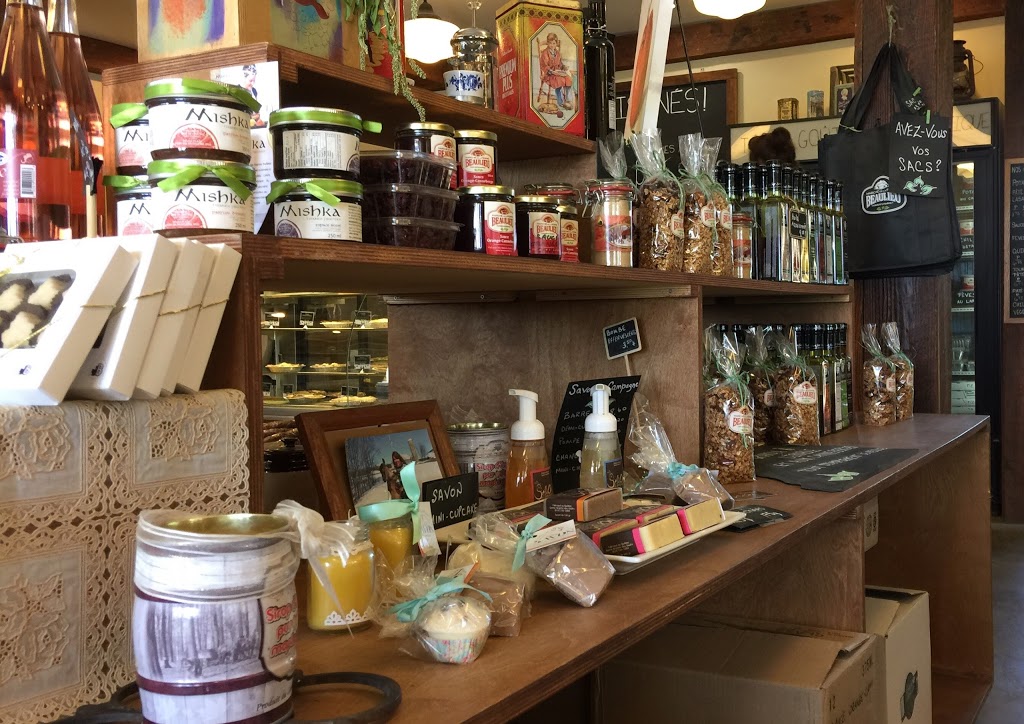 Marché Ferme Beaulieu | 3700 QC-147, Waterville, QC J0B 3H0, Canada | Phone: (819) 562-6477