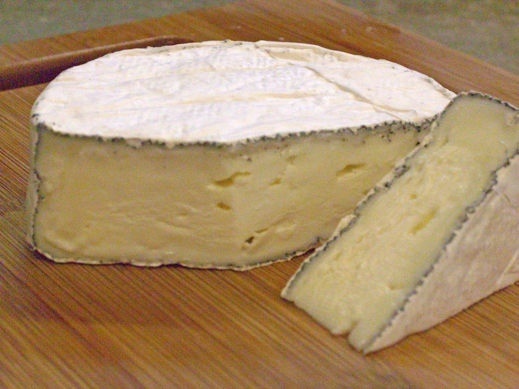 Fifth Town Artisan Cheese Co. | 4309 Prince Edward County Rd 8, Prince Edward, ON K0K 2T0, Canada | Phone: (613) 476-5755