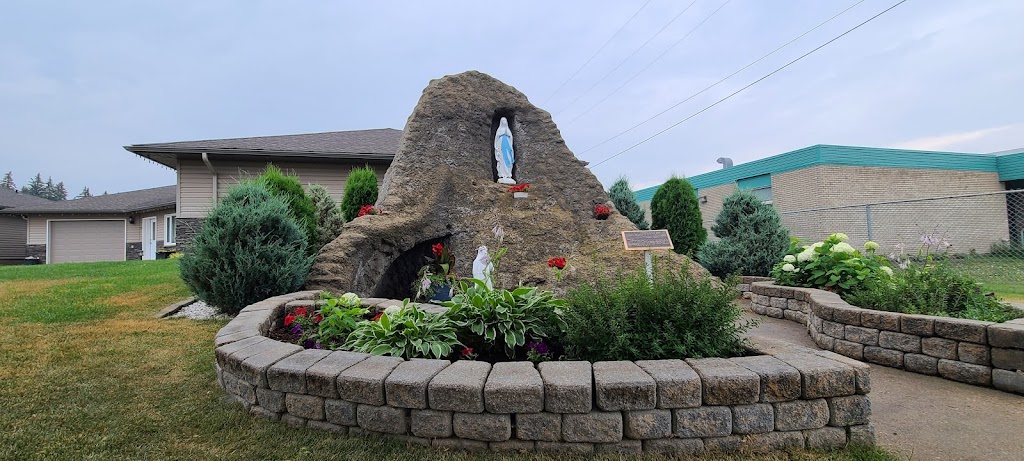 Paroisse Notre-Dame-de-Lourdes | 101 Av Notre Dame, Notre-Dame-de-Lourdes, MB R0G 1M0, Canada | Phone: (204) 248-2034