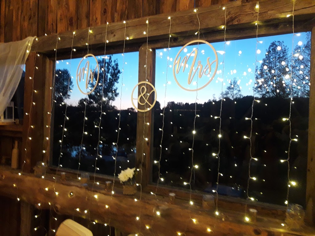 Hillside Farm | 2295 ON-60, Huntsville, ON P1H 2J6, Canada | Phone: (705) 635-1183
