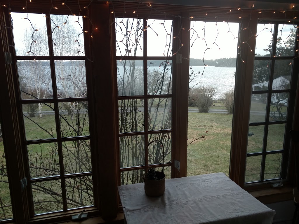 Cabins On the Point | 2101 Deer Harbor Rd, Eastsound, WA 98245, USA | Phone: (360) 376-4114