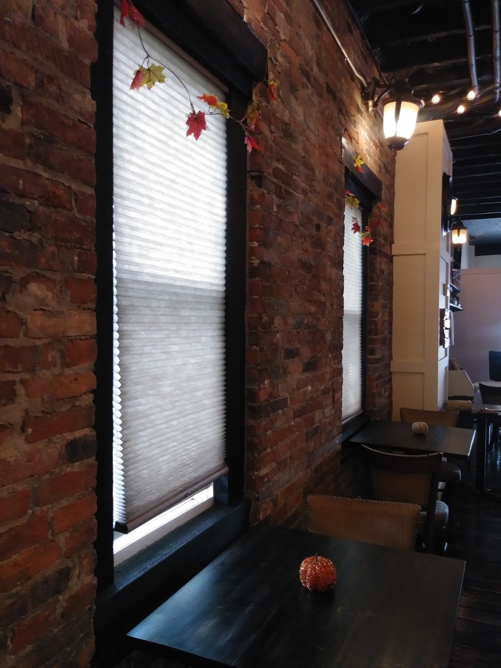 Early Bird Bakery and Cafe | 85 Central Ave, Lancaster, NY 14086, USA | Phone: (716) 901-0503