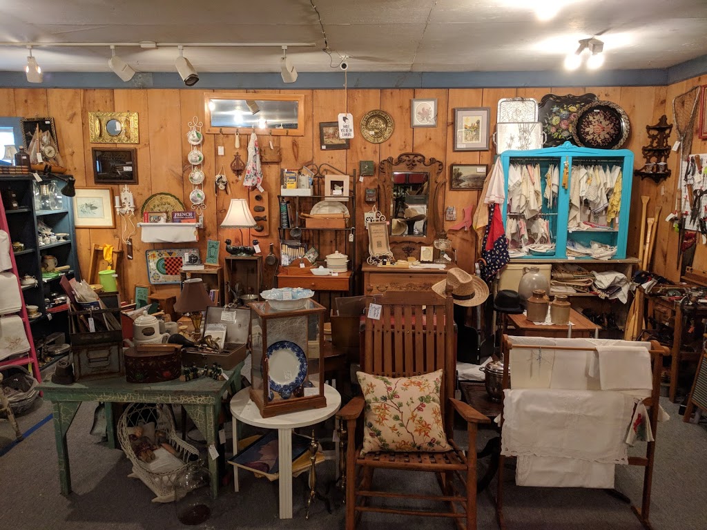 Antiques on Hwy 48 | 23906 ON-48, Baldwin, ON L0E 1A0, Canada | Phone: (647) 281-8496