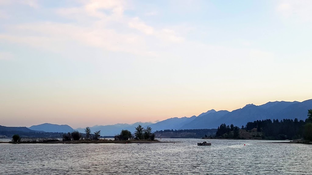 Shadybrook Marina | 1735 Cardiff Ave, Windermere, BC V0B 2L2, Canada | Phone: (250) 342-8799