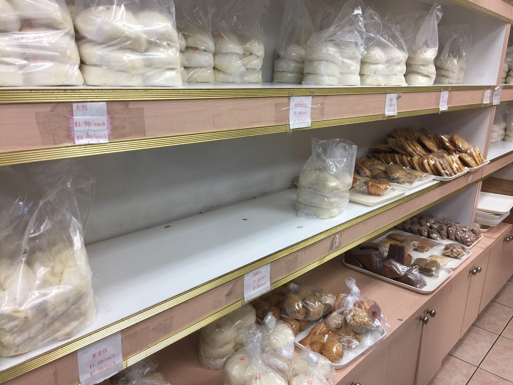 Jin Sui Xiang Bakery | 5823 Victoria Dr, Vancouver, BC V5P 3W5, Canada | Phone: (778) 379-0898