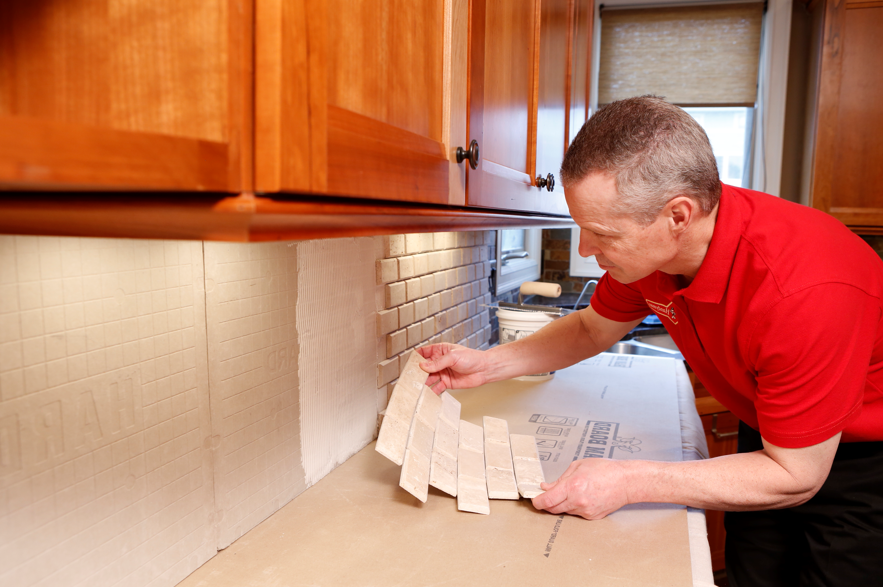Mr. Handyman of Toronto N, Richmond Hill, Markham W | 9640 Bayview Ave #4, Richmond Hill, ON L4C 9P7, Canada | Phone: (888) 587-9106