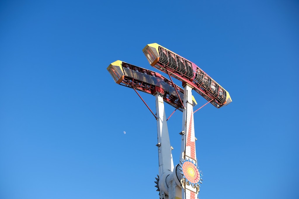 Fun Show Amusement | Unnamed Road, Mirabel, QC J7J 2A5, Canada | Phone: (450) 386-7469