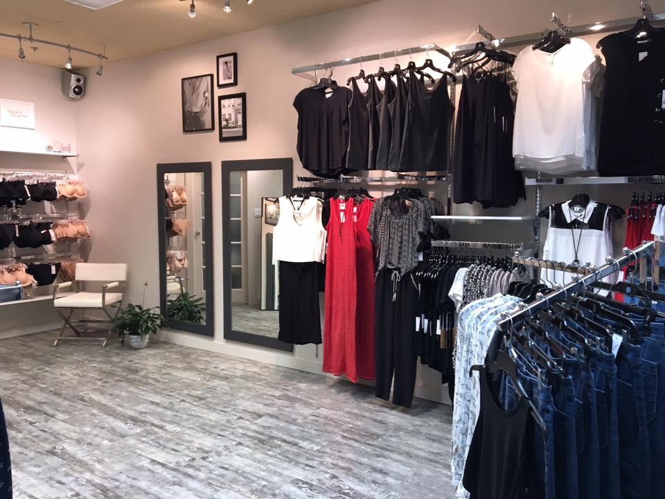 Boutique Action | 2020 Bd René-Gaultier, Varennes, QC J3X 1N9, Canada | Phone: (450) 652-2763